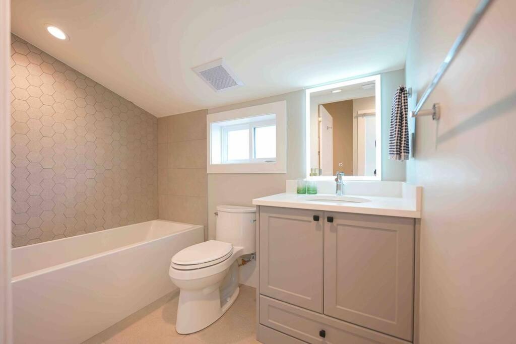Four Bedrooms New Lovely Duplex House-1628 Vancouver Exterior foto